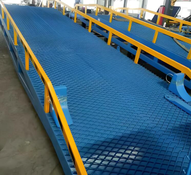 霍城移动式液压登车桥